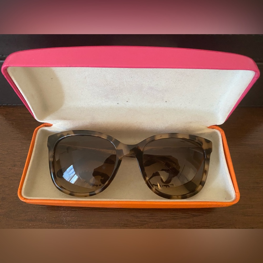 Kate Spade Ltd Edition Tortoise Shell Cat Eye Sunglasses